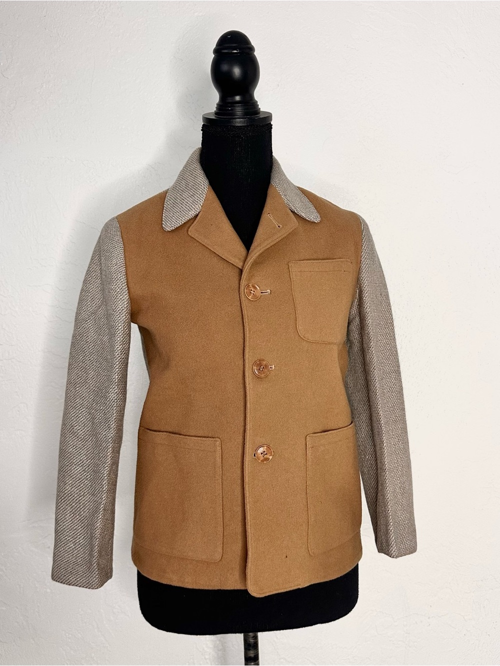 Brown 1950s women’s coat